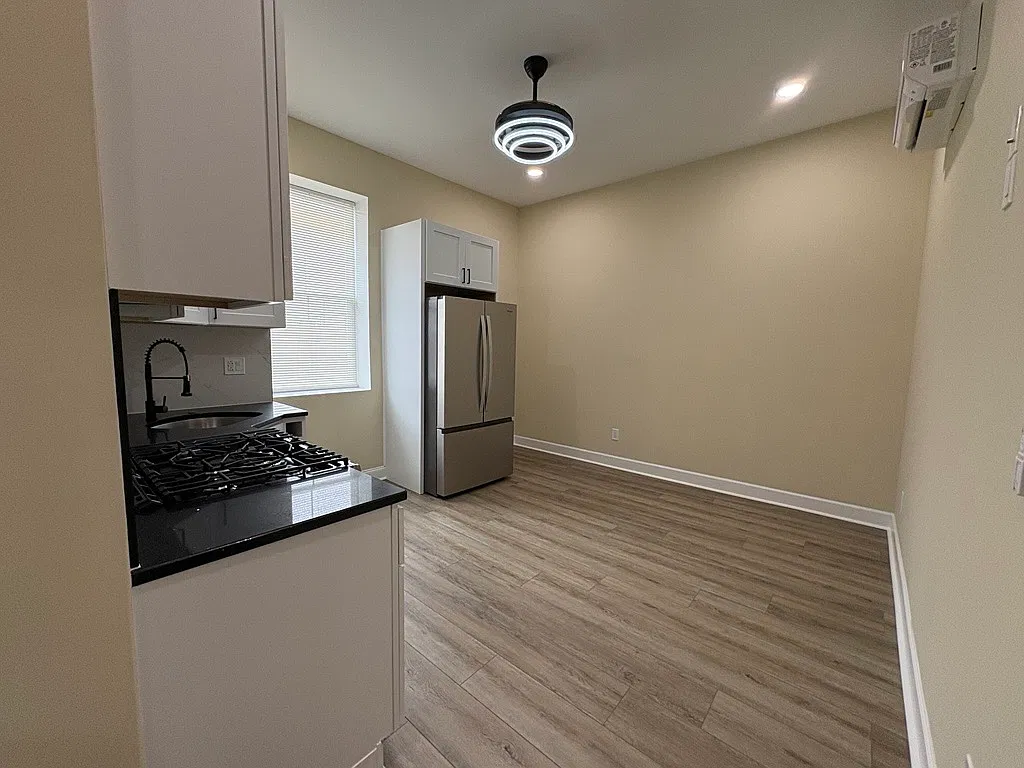 2 bed, $1,550 — Photo 3