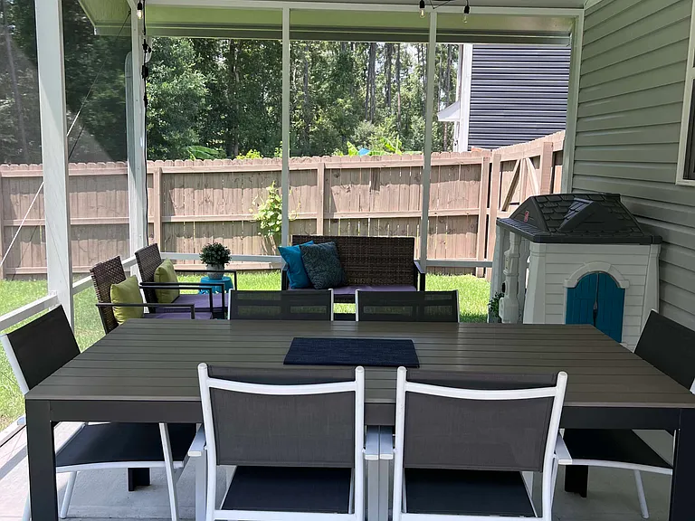 390 Southwilde Way — Photo 36