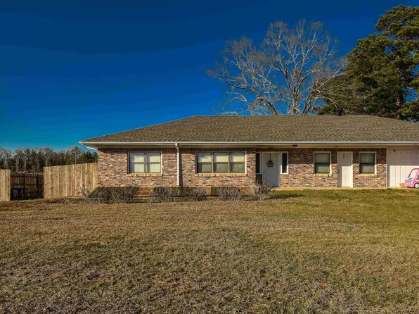 3202 W Hillsboro St, El Dorado, AR 71730