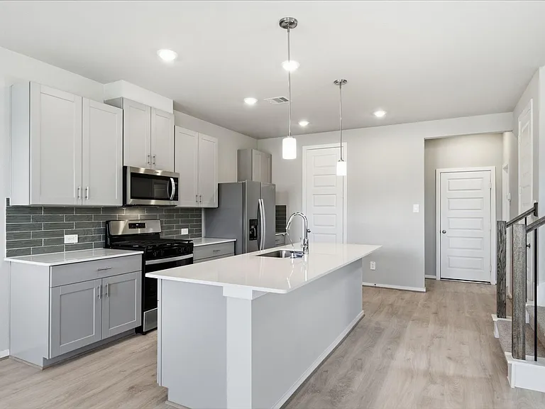 3109 Quiet Sunset Dr — Photo 6