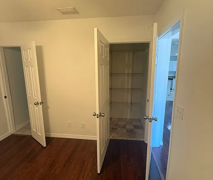 809 W Hiawatha St — Photo 14