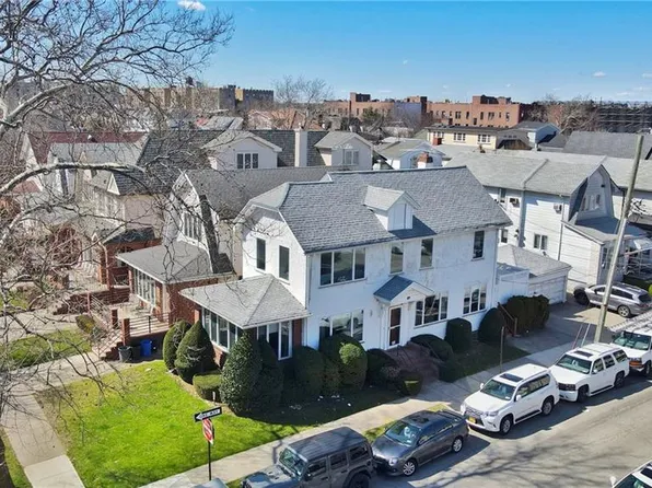921 Avenue R, Brooklyn, NY 11223