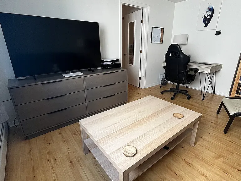 25 Linden Ave #12 — Photo 2