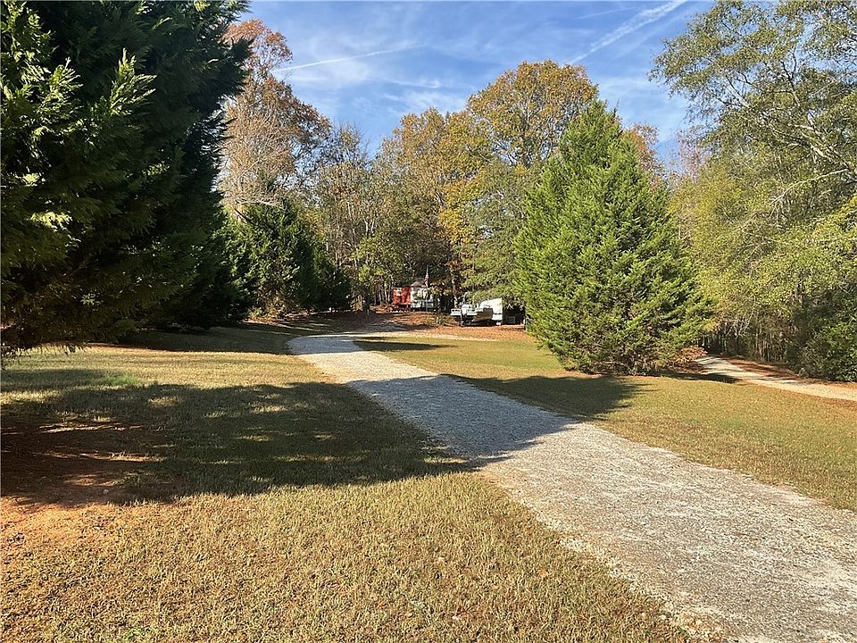 1st image of 303 & 305 Wild Rose Ln