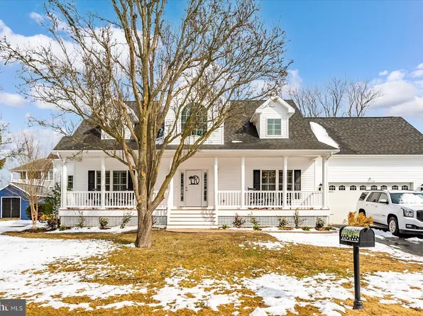 10438 New Quay Rd, Ocean City, MD 21842