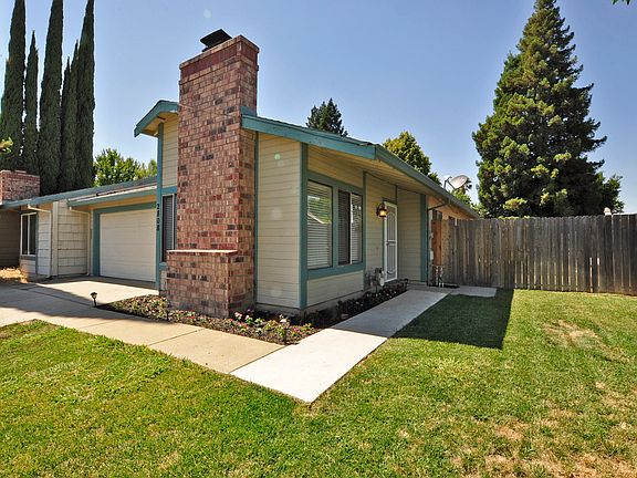 2nd image of 2808 Aquino Dr