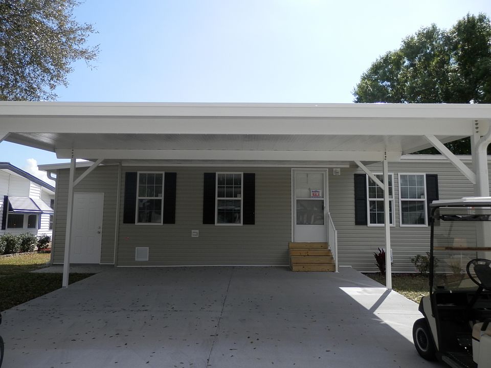 1st image of 636 N Edgewater Dr