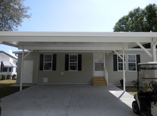 636 N Edgewater Dr, Plant City, FL 33565