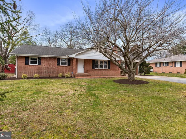 202 Byford Dr, Chestertown, MD 21620