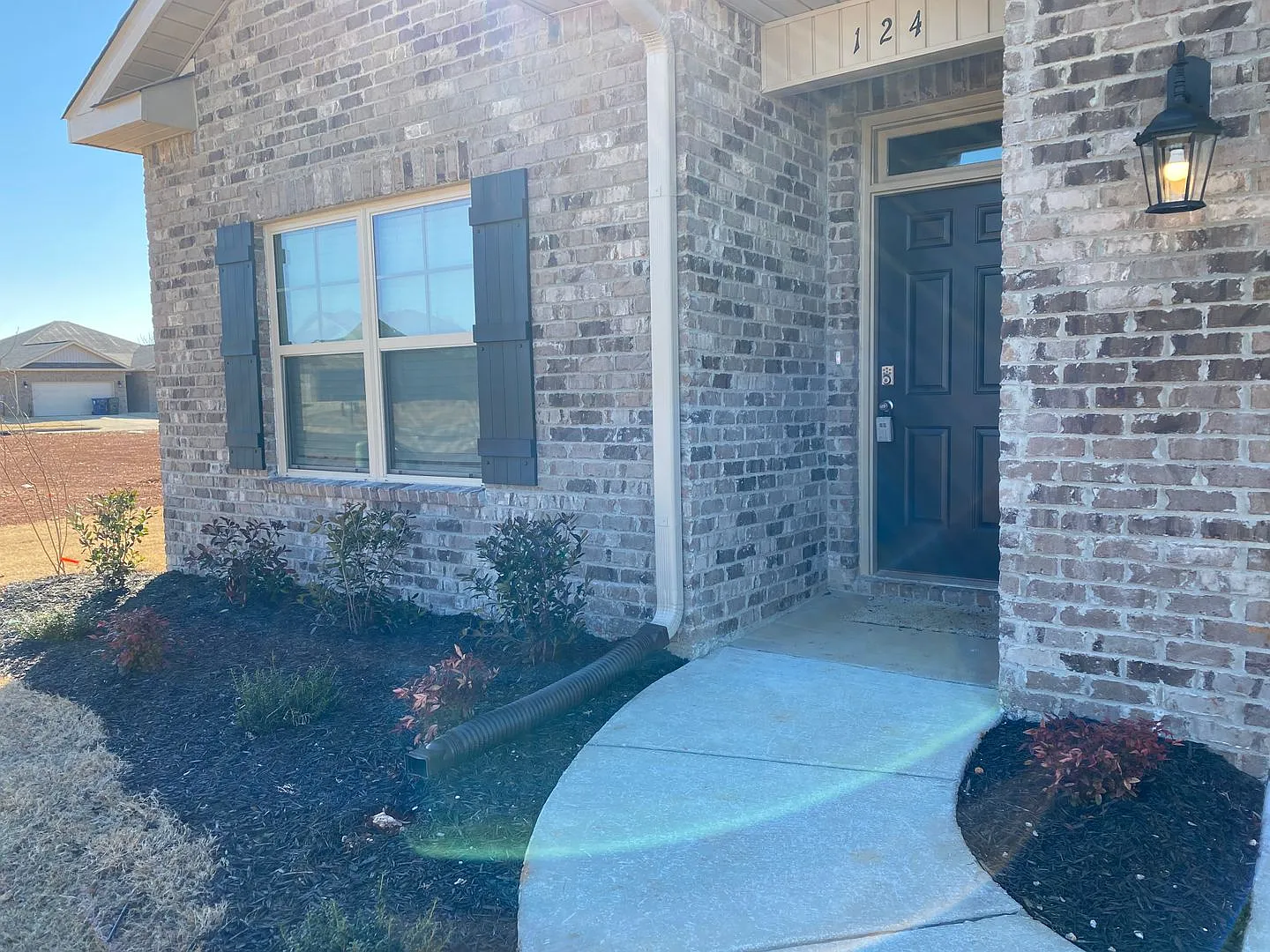 Five years old newer Four Bedroom in Meridianville — Photo 1