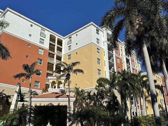 2nd image of 17125 N Bay Road #3102