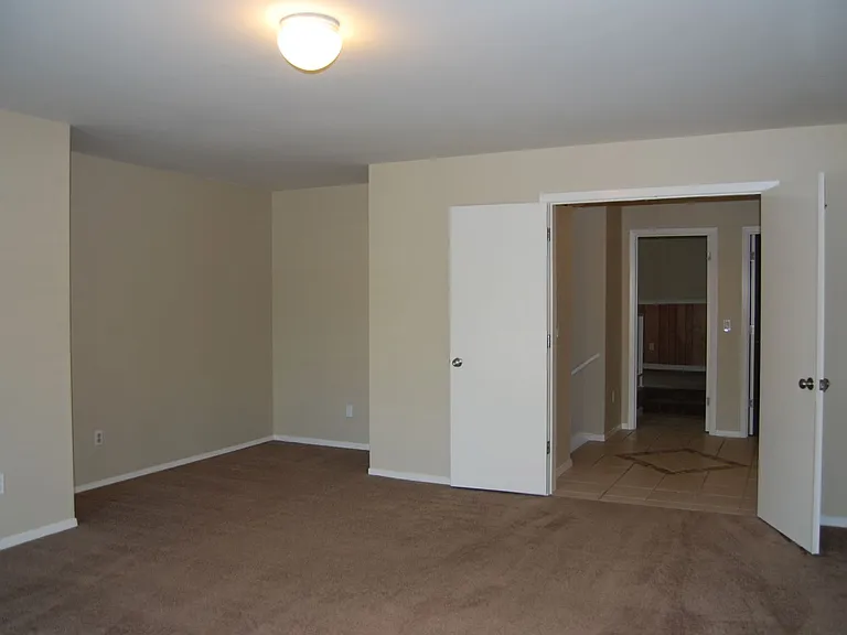 4935 Golden Springs Dr — Photo 22