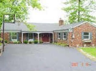 1475 W Shore Ct, Martinsville, IN 46151