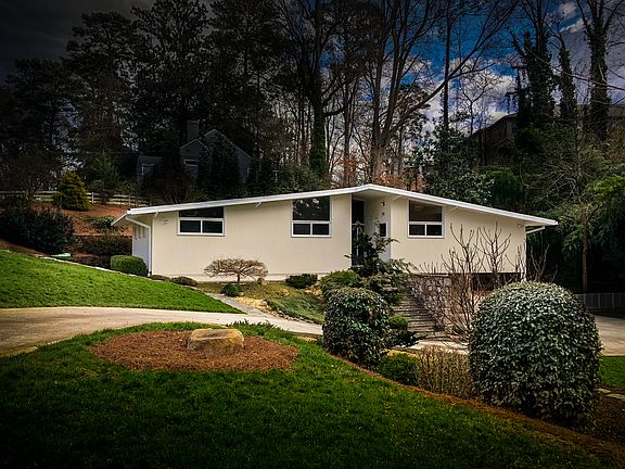 Right in Buckhead! MCM!