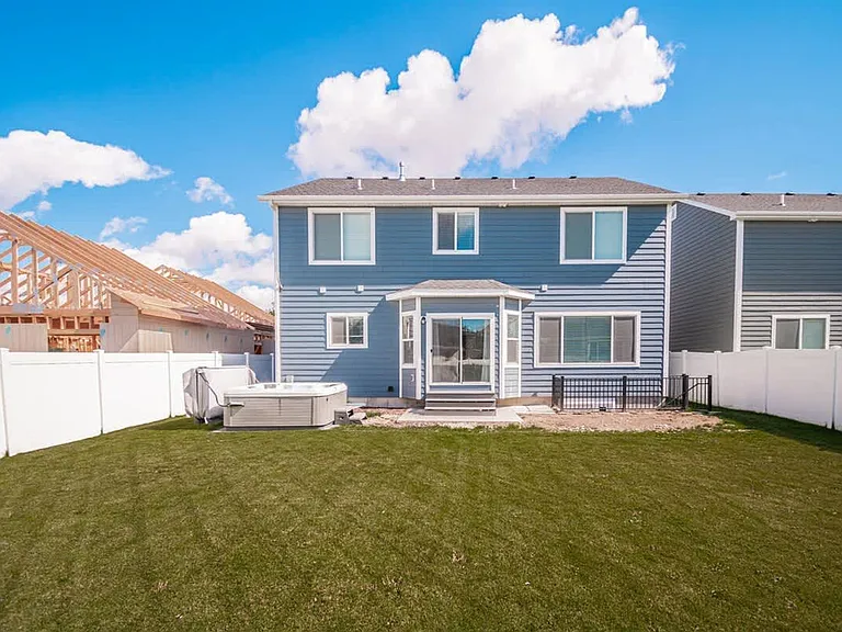 1120 Monroe Dr #ID1250642P — Photo 106