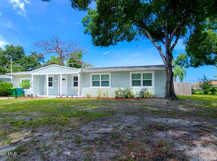 827 Glenmore Cir, Melbourne, FL 32901