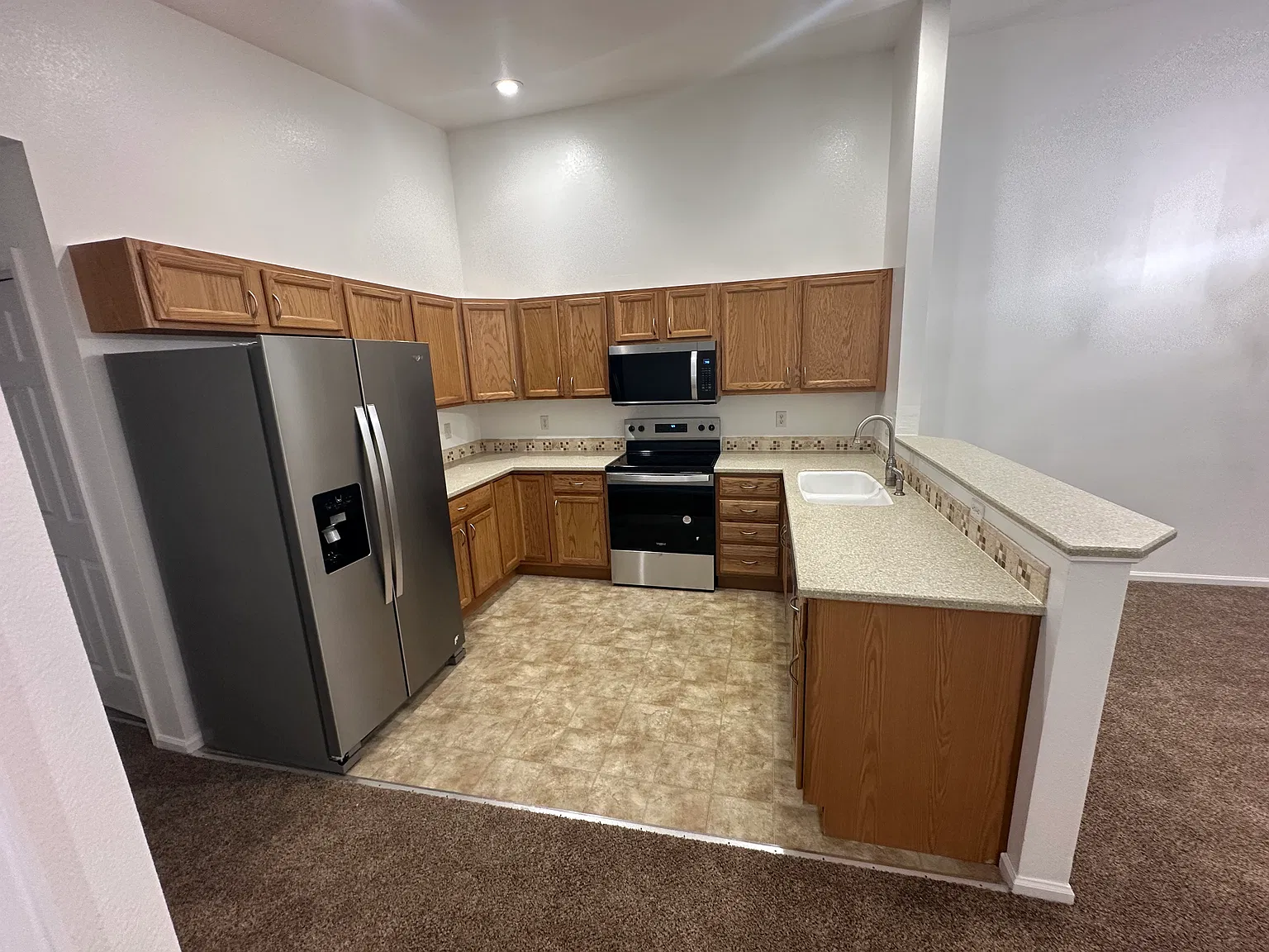 2 bed, 1200 sqft, $1,600 — Photo 4