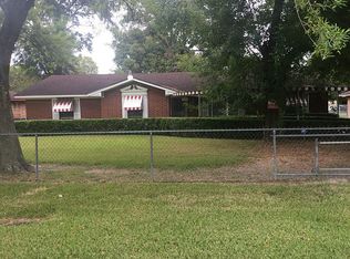 339 Hollyvale Dr, Houston, TX 77060