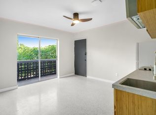 750 SW 5th St APT 4, Miami, FL 33130
