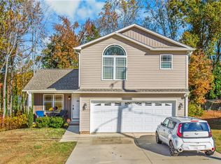 512 Evergreen Trl, Thomasville, NC 27360