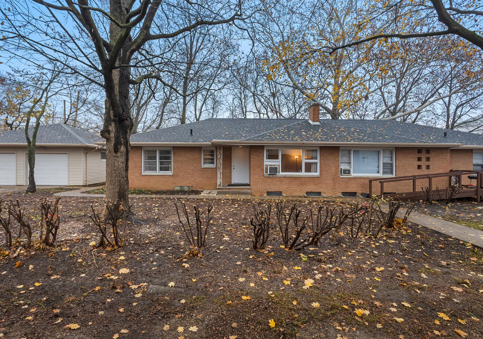 1322 Alms Dr — Photo 1