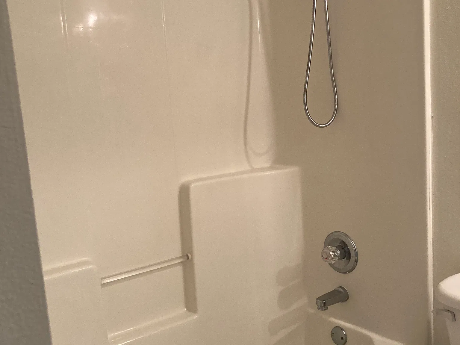 1708 Coriander Dr — Photo 2