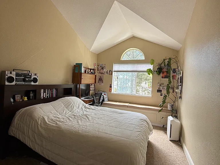 50 Heather Garden Ln — Photo 7