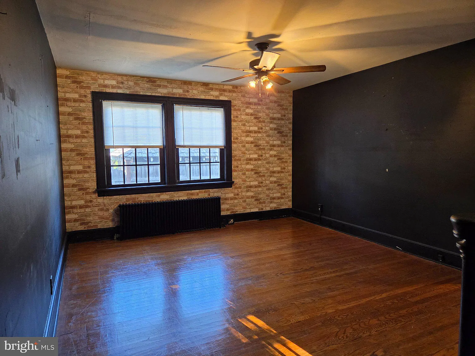 2 bed, 1.0 bath, 900 sqft, $1,550 — Photo 3