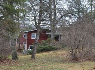 59 E Baseline Rd, Plainwell, MI 49080