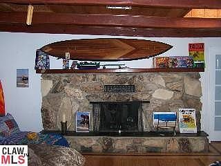 4th image of 19543 Grand View Dr