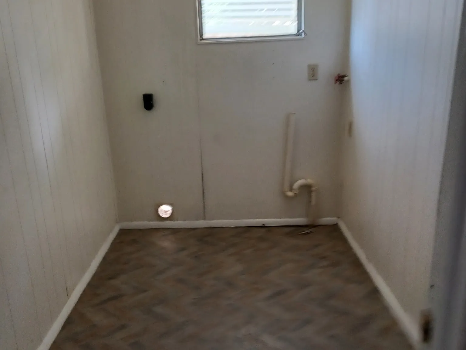 2 bed, 1064 sqft, $1,700 — Photo 3