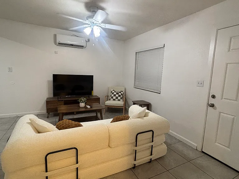 52280 Calle Techa #2 — Photo 9