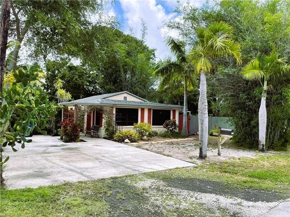 2711 NE 6th Lane, Wilton Manors, FL 33334