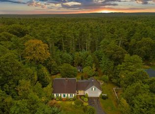 3 Pierce Ave, Lakeville, MA 02347