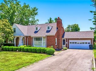 3138 Overlook Dr NE, Warren, OH
