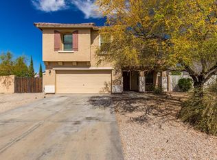 1070 E Chelsea Dr, San Tan Valley, AZ 85140