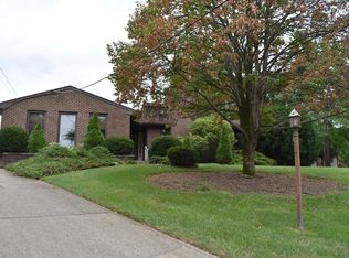 8952 Mimosa Ln, West Chester, OH 45069
