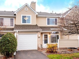2200 Ranchview Ln N UNIT 141, Plymouth, MN 55447