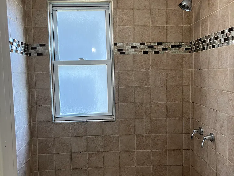 1716 W Cermak Rd #1 — Photo 7
