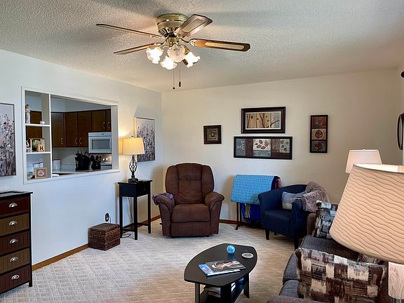5th image of 1317 Seneca St APT 303