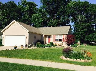 1700 Pine Creek Rd, Valparaiso, IN 46383