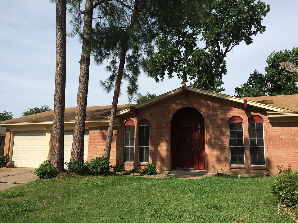 1st image of 2101 Southridge Dr