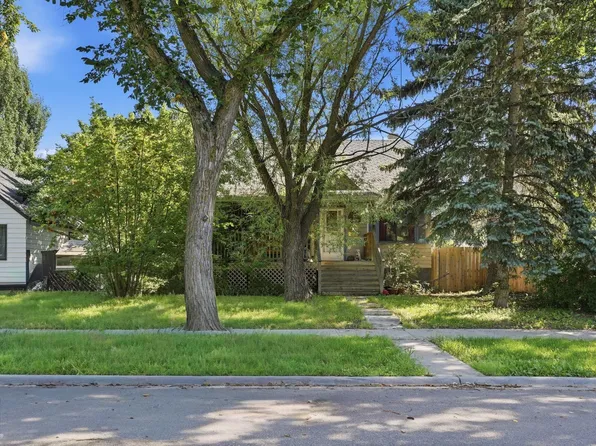 11611 128th St NW, Edmonton, AB T5M 0X3
