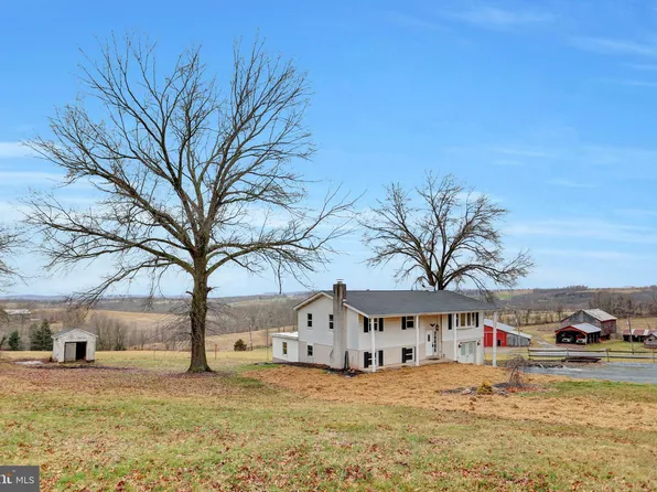 2782 Peters Mountain Rd, Halifax, PA 17032