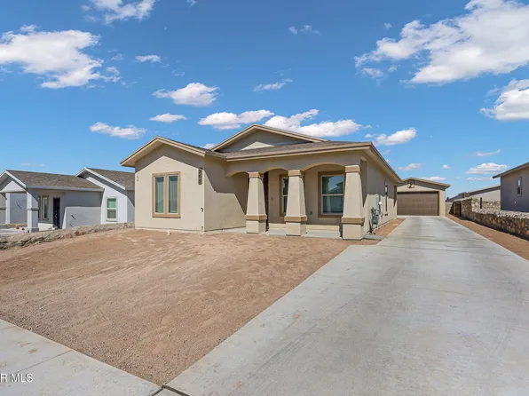 440 Santiago Munos St, Vinton, TX 79821