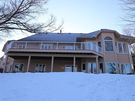 5th image of 814 Mayflower Ct