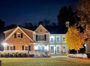 600 Oak Cv, Norcross, GA 30071
