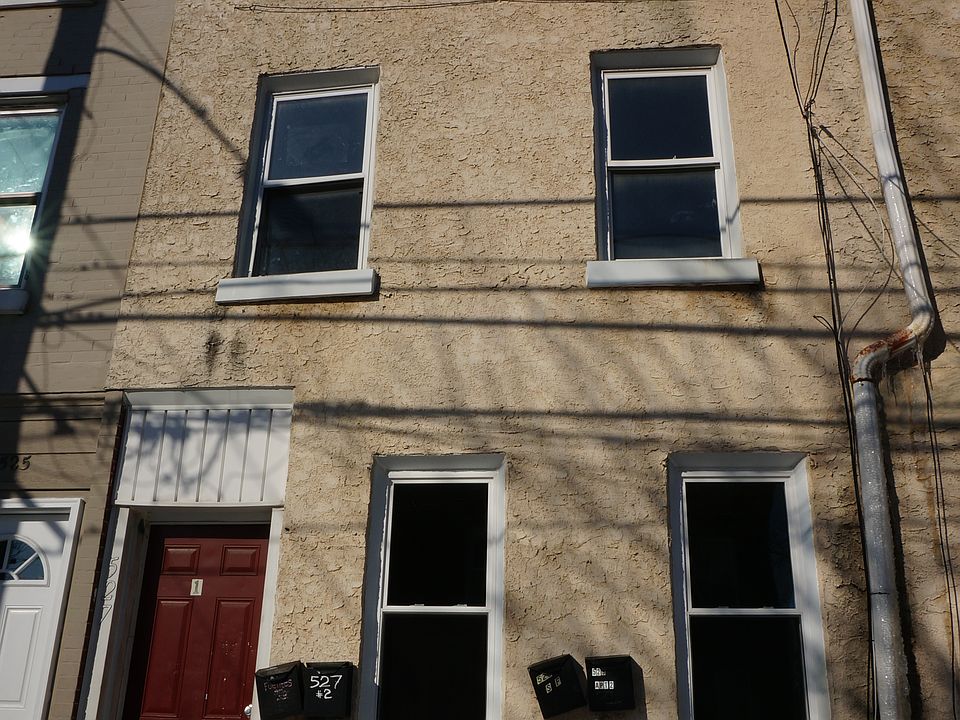 1st image of 527 Green St Floor 2