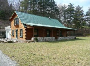 242 Monkey Wrench Rd, Greensburg, PA 15601