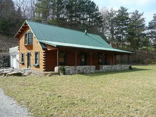 242 Monkey Wrench Rd photo 1